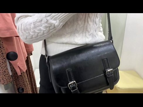 ❤️ 年輕婊子 FeralBerry 在試衣間用假陽具公開自慰 ❤️ 他媽的視頻 在 zh-tw.com-porn-hat.ru ❌️